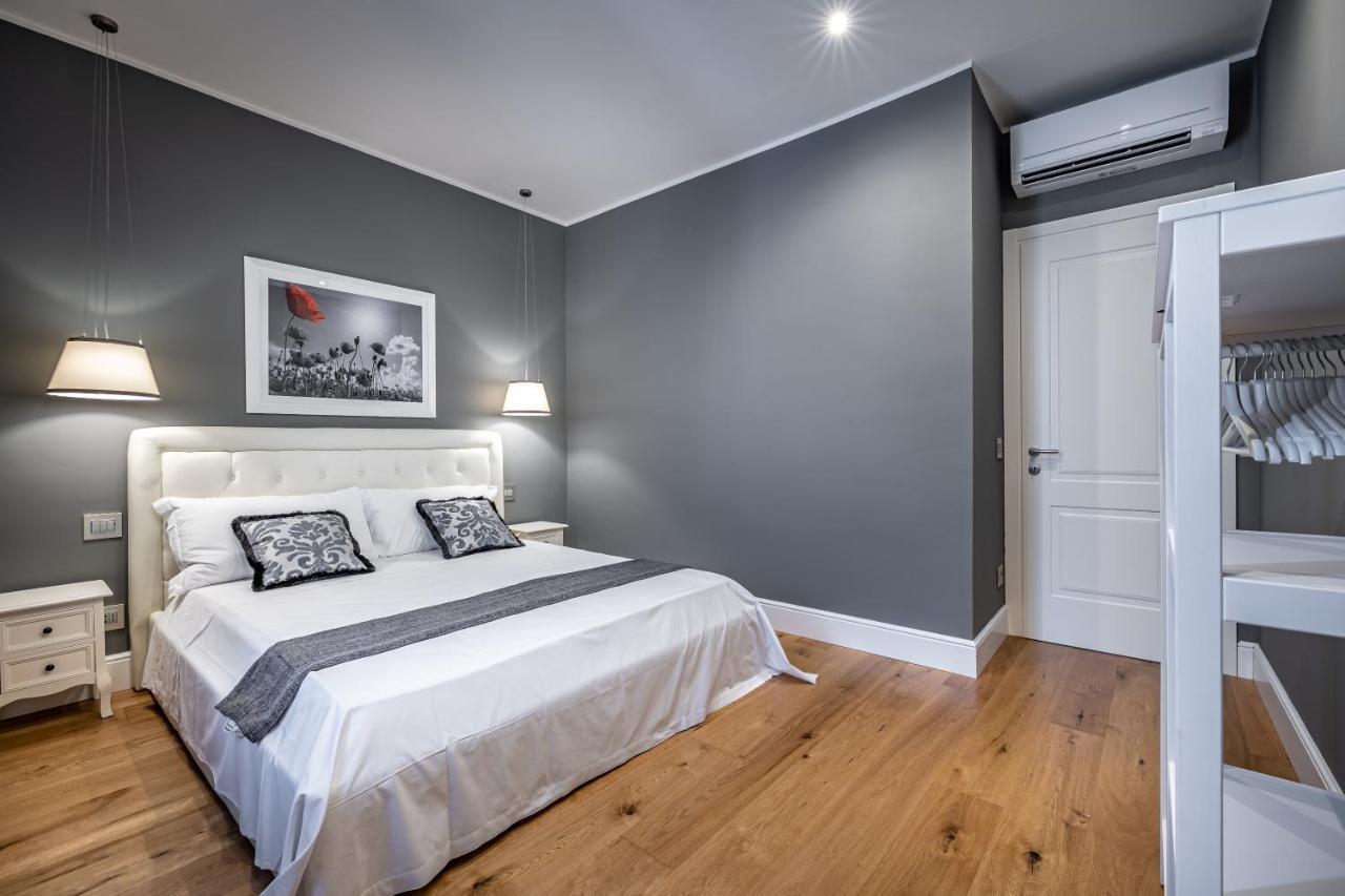 Yid Capo Di Luxury In Apartamento